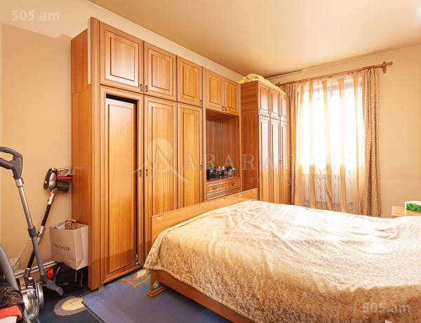 arandznatun-vacharq-Yerevan-Norq-Marash