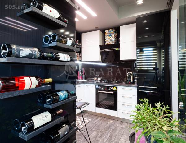 1-senyakanoc-bnakaran-vacharq-Yerevan-Center