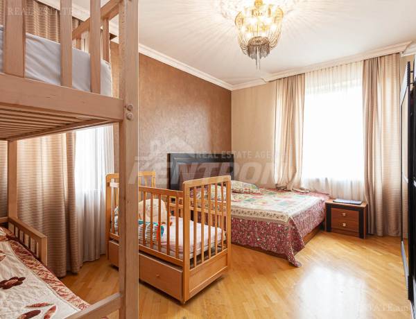3-senyakanoc-bnakaran-vacharq-Yerevan-Center