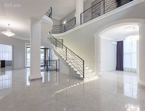arandznatun-vacharq-Yerevan-Achapnyak