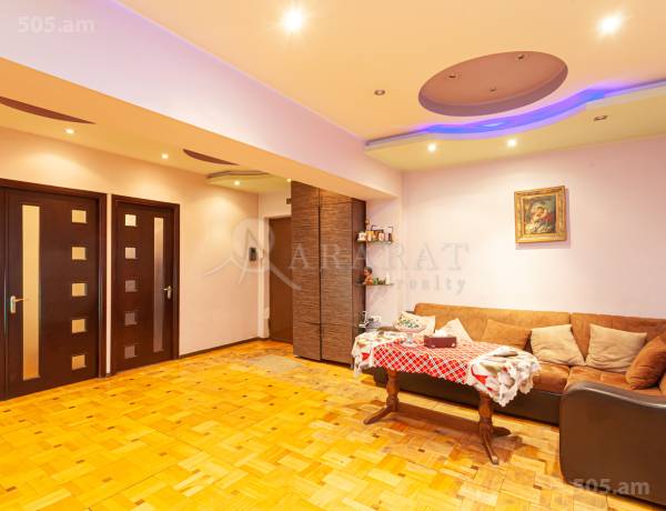 3-senyakanoc-bnakaran-vacharq-Yerevan-Center