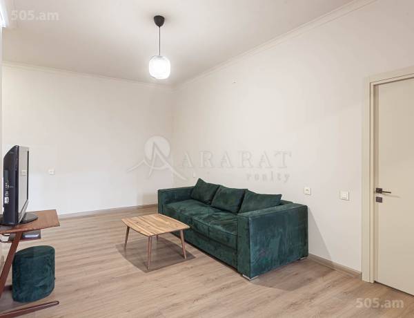 2-senyakanoc-bnakaran-vacharq-Yerevan-Center