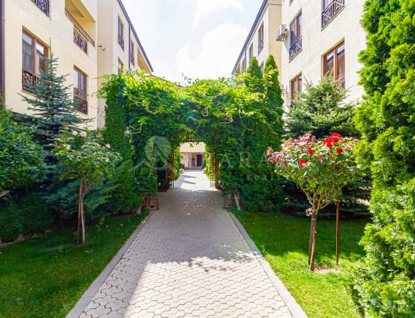 6-senyakanoc-bnakaran-vacharq-Yerevan-Avan
