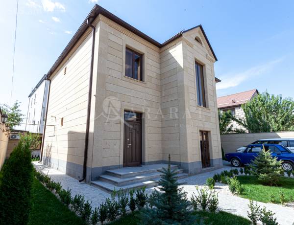 arandznatun-vacharq-Yerevan-Avan