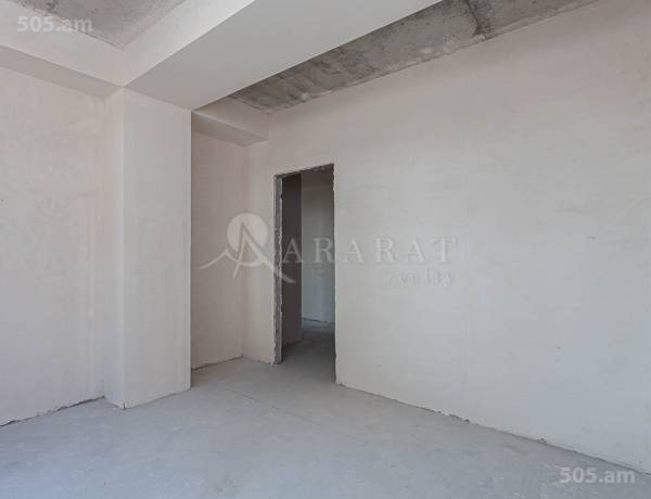 2-senyakanoc-bnakaran-vacharq-Yerevan-Center