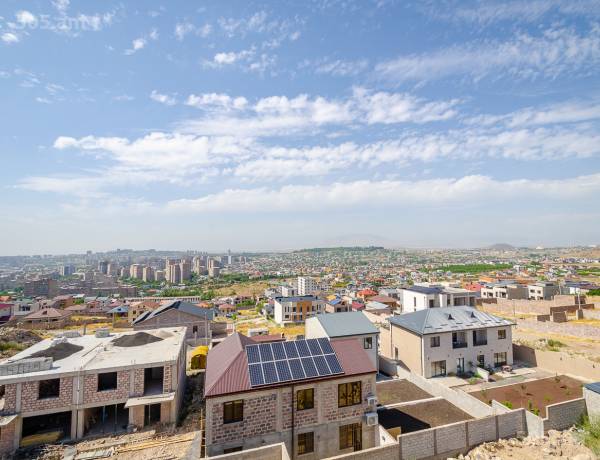 arandznatun-vacharq-Yerevan-Avan