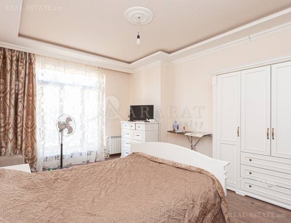 arandznatun-vacharq-Yerevan-Avan