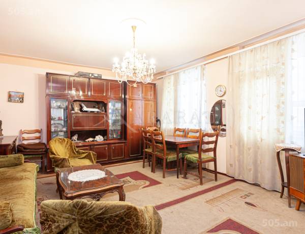 1-senyakanoc-bnakaran-vacharq-Yerevan-Center