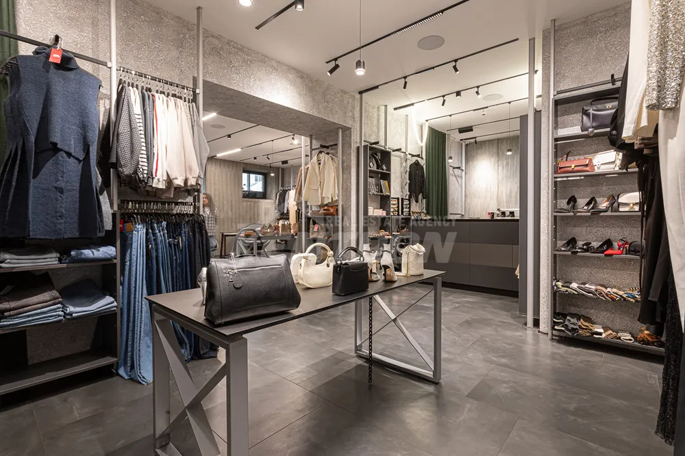 sale-commercial