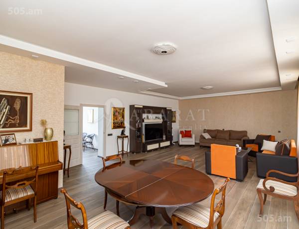 arandznatun-vacharq-Yerevan-Nor-Norq