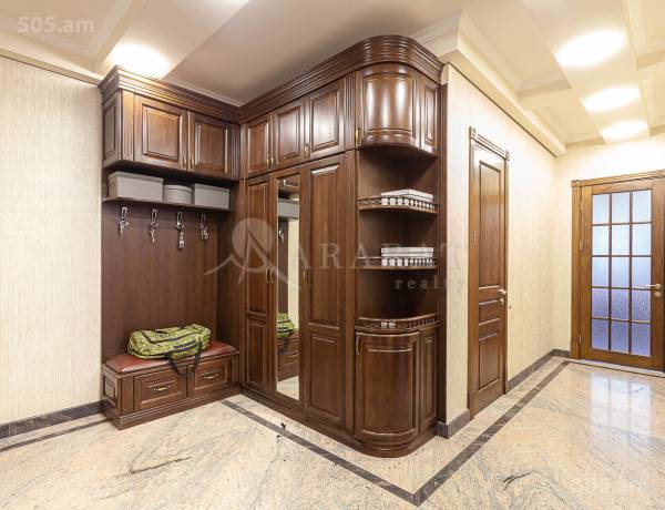 3-senyakanoc-bnakaran-vacharq-Yerevan-Center