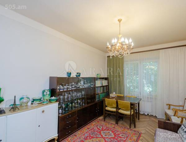 3-senyakanoc-bnakaran-vacharq-Yerevan-Center