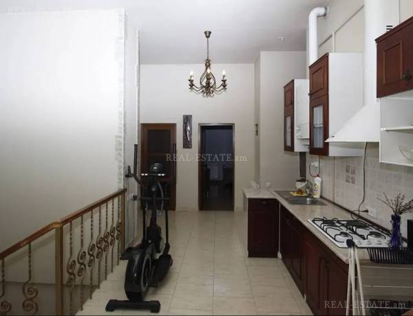 6-senyakanoc-bnakaran-vacharq-Yerevan-Arabkir