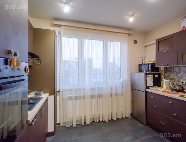 3-senyakanoc-bnakaran-vacharq-Yerevan-Center