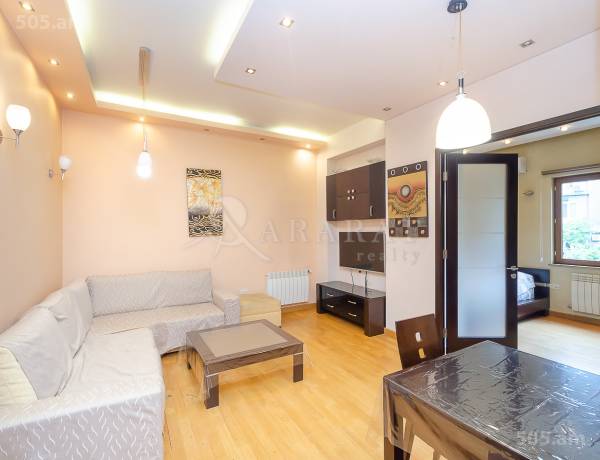 2-senyakanoc-bnakaran-vacharq-Yerevan-Center