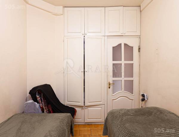 2-senyakanoc-bnakaran-vacharq-Yerevan-Center