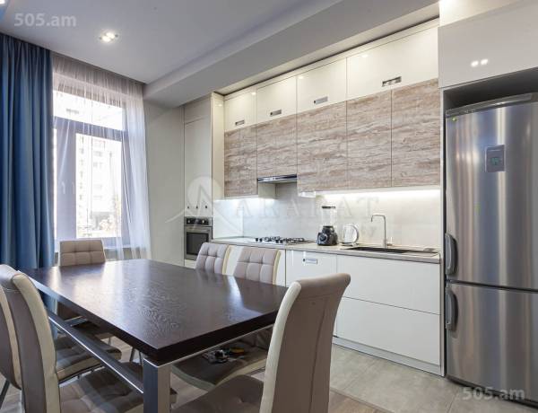 3-senyakanoc-bnakaran-vacharq-Yerevan-Center