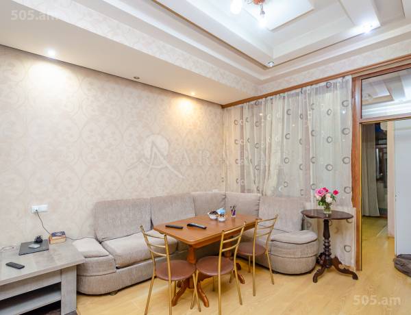 2-senyakanoc-bnakaran-vacharq-Yerevan-Center
