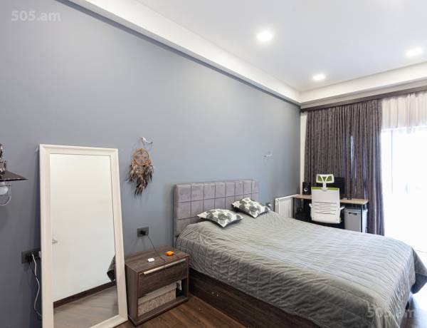 3-senyakanoc-bnakaran-vacharq-Yerevan-Arabkir