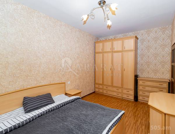 2-senyakanoc-bnakaran-vacharq-Yerevan-Center