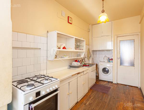3-senyakanoc-bnakaran-vacharq-Yerevan-Arabkir