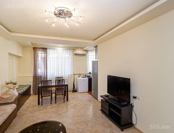 3-senyakanoc-bnakaran-vacharq-Yerevan-Center