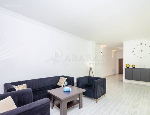 arandznatun-vacharq-Yerevan-Achapnyak