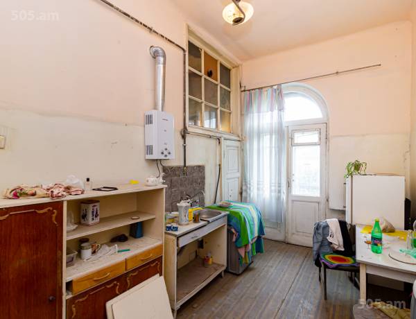 4-senyakanoc-bnakaran-vacharq-Yerevan-Center