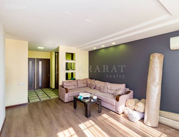 3-senyakanoc-bnakaran-vacharq-Yerevan-Center