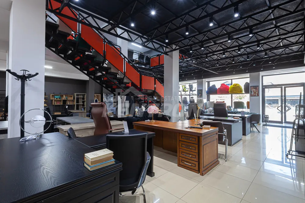 sale-commercial