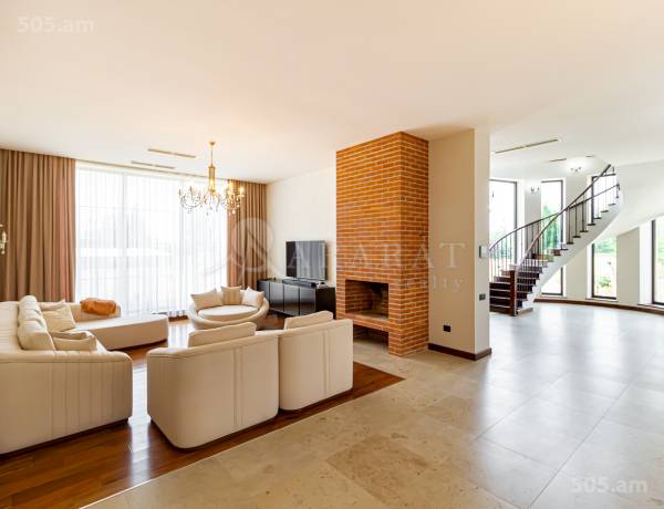 arandznatun-vacharq-Yerevan-Nor-Norq