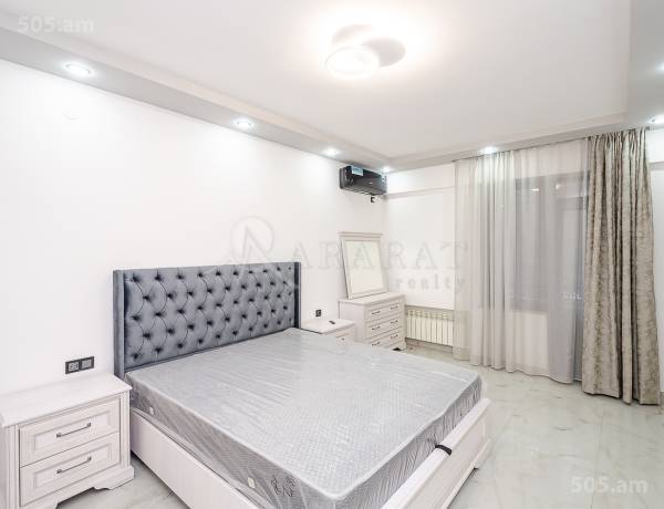3-senyakanoc-bnakaran-vacharq-Yerevan-Center