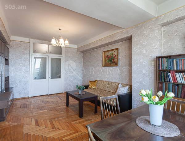 3-senyakanoc-bnakaran-vacharq-Yerevan-Arabkir