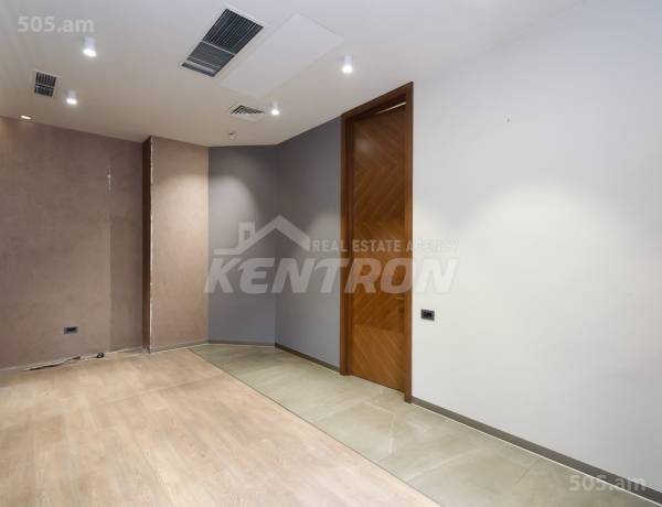 komercion-vardzakalutyun-Yerevan-Center