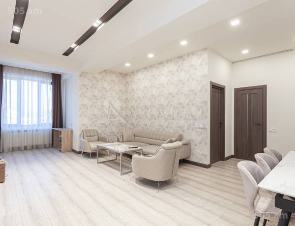 3-senyakanoc-bnakaran-vacharq-Yerevan-Erebuni