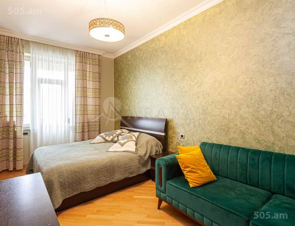 3-senyakanoc-bnakaran-vacharq-Yerevan-Center