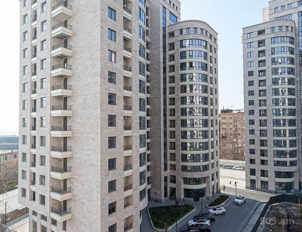 3-senyakanoc-bnakaran-vacharq-Yerevan-Center