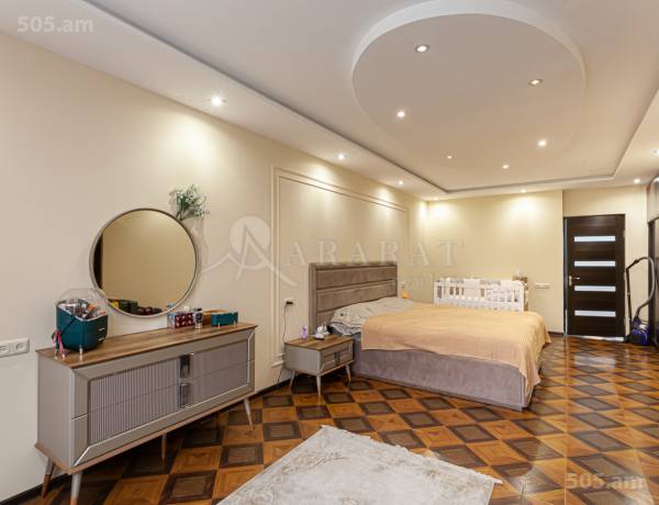 2-senyakanoc-bnakaran-vacharq-Yerevan-Center