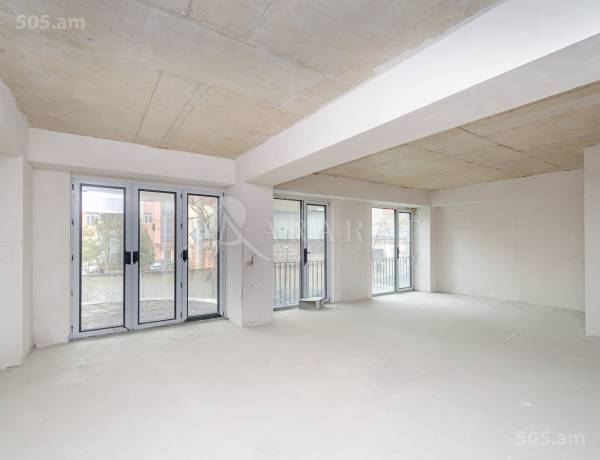 komercion-vacharq-Yerevan-Center