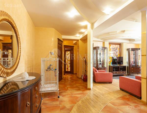 3-senyakanoc-bnakaran-vacharq-Yerevan-Center