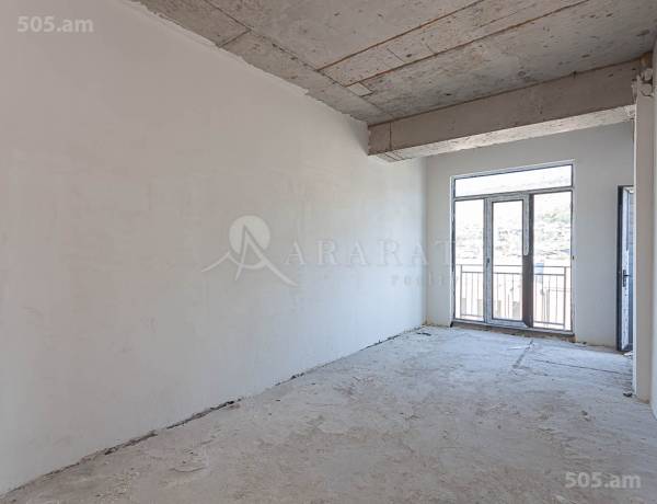 3-senyakanoc-bnakaran-vacharq-Yerevan-Center