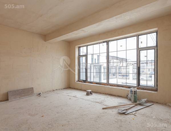 arandznatun-vacharq-Yerevan-Achapnyak