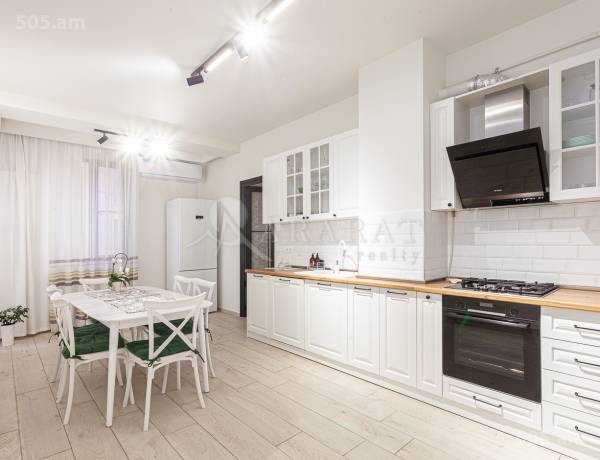 3-senyakanoc-bnakaran-vacharq-Yerevan-Center