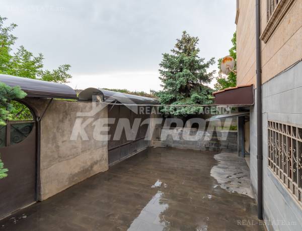 arandznatun-vacharq-Yerevan-Arabkir