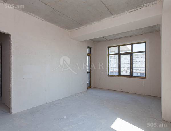 2-senyakanoc-bnakaran-vacharq-Yerevan-Center