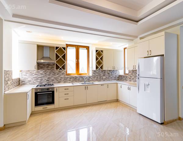 arandznatun-vardzakalutyun-Yerevan-Vahagni-district