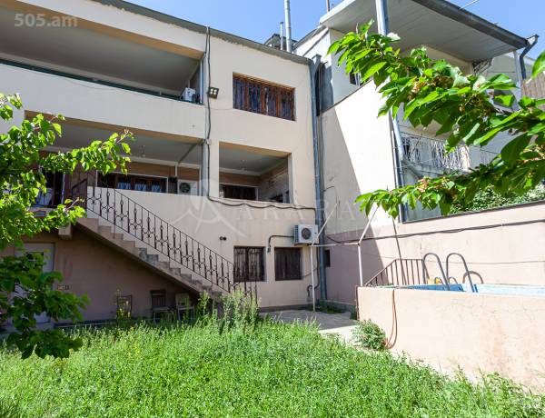 arandznatun-vacharq-Yerevan-Arabkir
