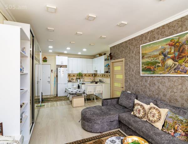 2-senyakanoc-bnakaran-vacharq-Yerevan-Davtashen