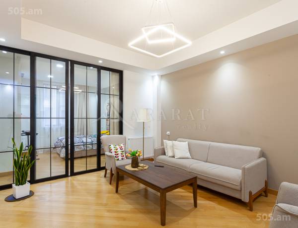 3-senyakanoc-bnakaran-vacharq-Yerevan-Center