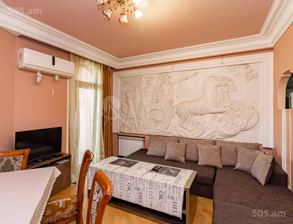 6-senyakanoc-bnakaran-vacharq-Yerevan-Center